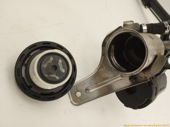 Land Rover LR3 Fuel Filler Neck