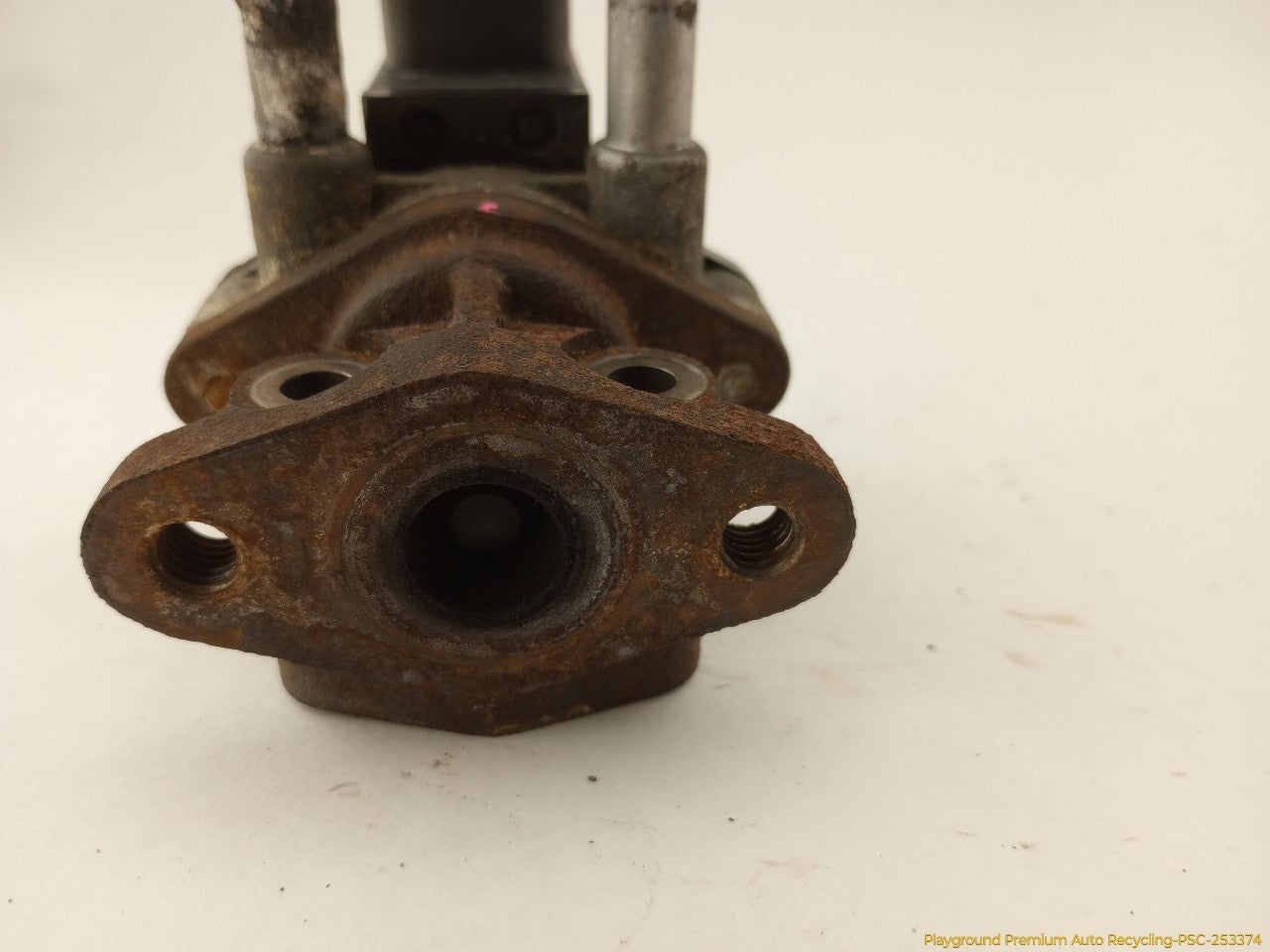Land Rover LR3 Exhaust Gas Recirculation Valve