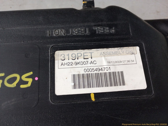 Land Rover LR4 Fuel Gas Tank