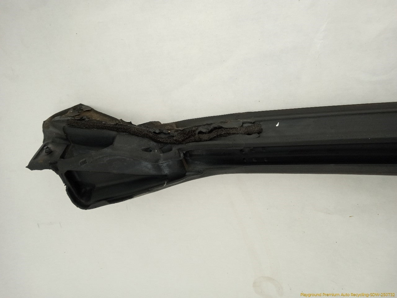 Toyota Celica Driver Left Door Window Frame Molding Seal