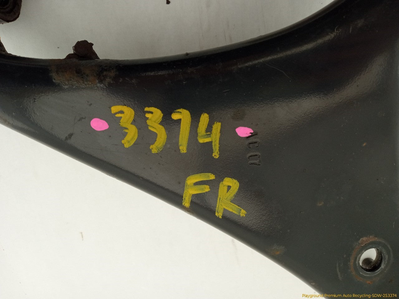 Land Rover LR3 Passenger Right Front Upper Control Arm - 0