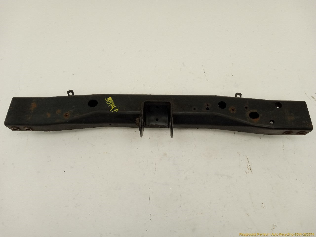 Land Rover LR3 Transfer Case Crossmember