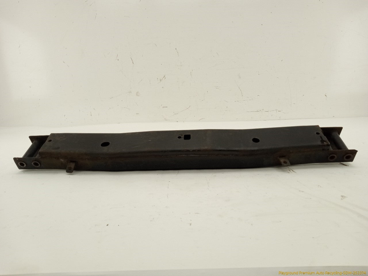 Land Rover LR3 Transfer Case Crossmember