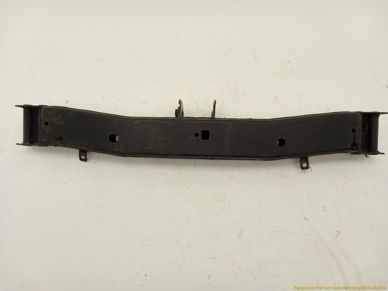 Land Rover LR3 Transfer Case Crossmember