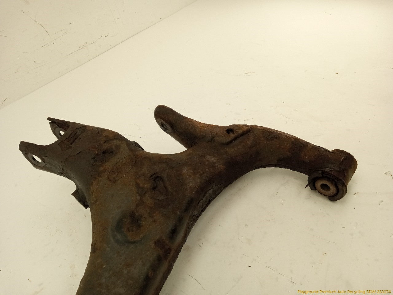 Land Rover LR3 Driver Left Rear Lower Control Arm