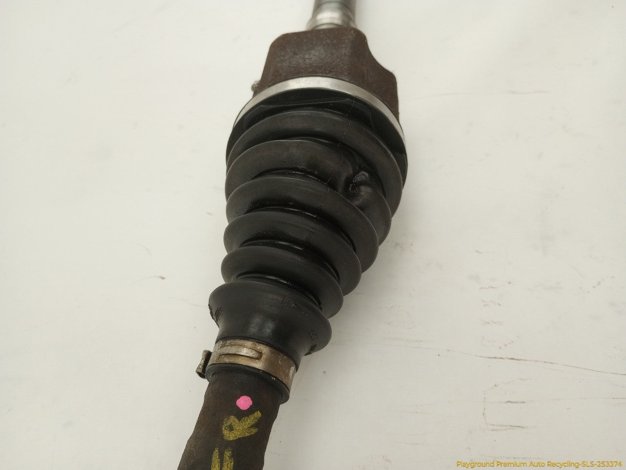 Land Rover LR3 Passenger Right Front Axle Drive Shaft