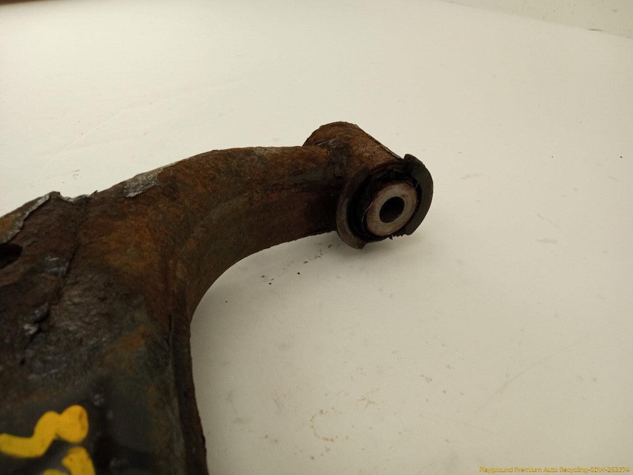 Land Rover LR3 Passenger Right Rear Lower Control Arm