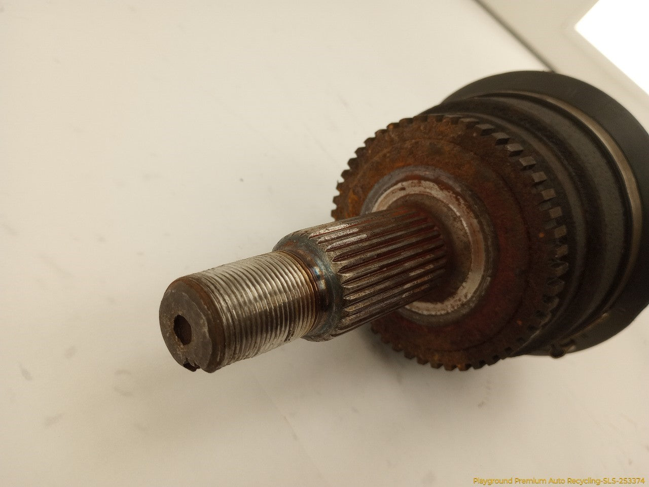 Land Rover LR3 Driver Left Front Axle Drive Shaft