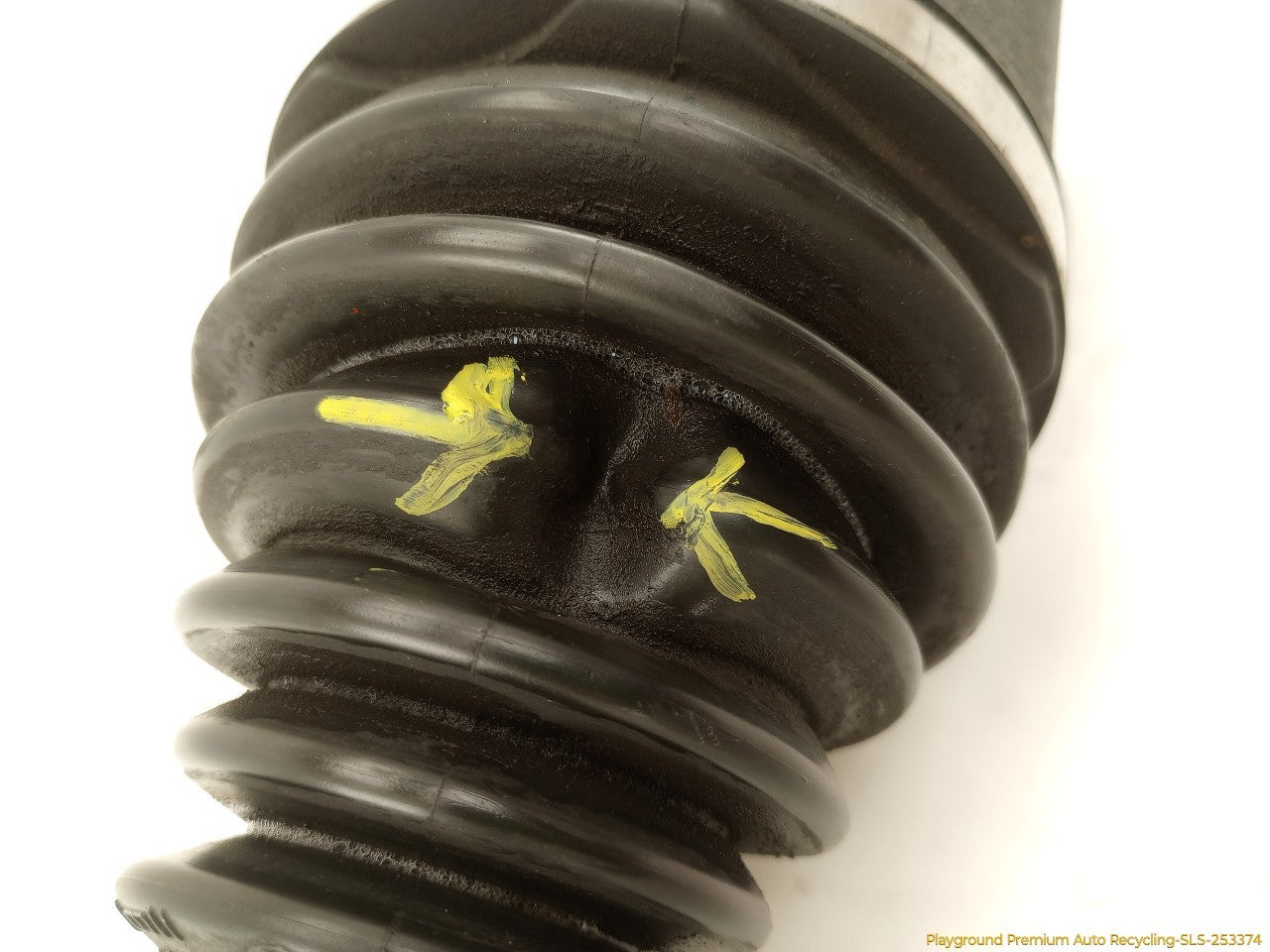 Land Rover LR3 Driver Left Front Axle Drive Shaft