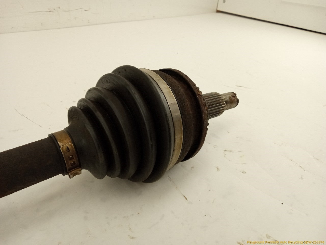 Land Rover LR3 Driver Left Rear Axle Drive Shaft
