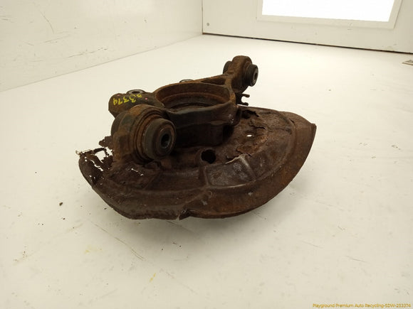 Land Rover LR3 Driver Left Rear Spindle Knuckle Hub