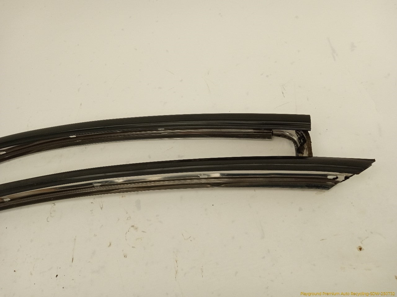 Toyota Celica Pair Of Front Door Window Sweeps