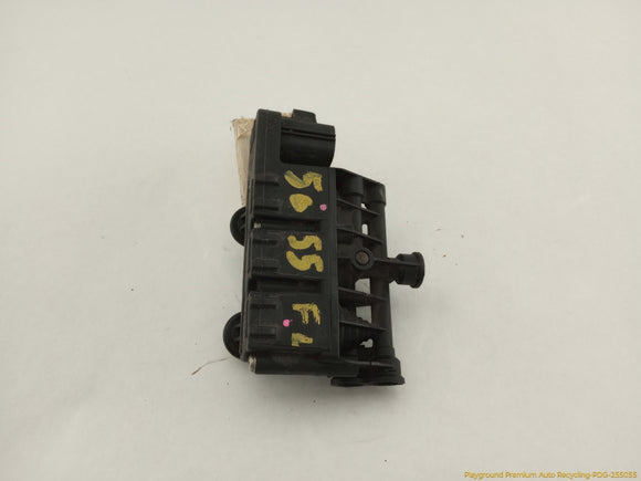 Land Rover LR4 Driver Left Front Air Suspension Valve Block
