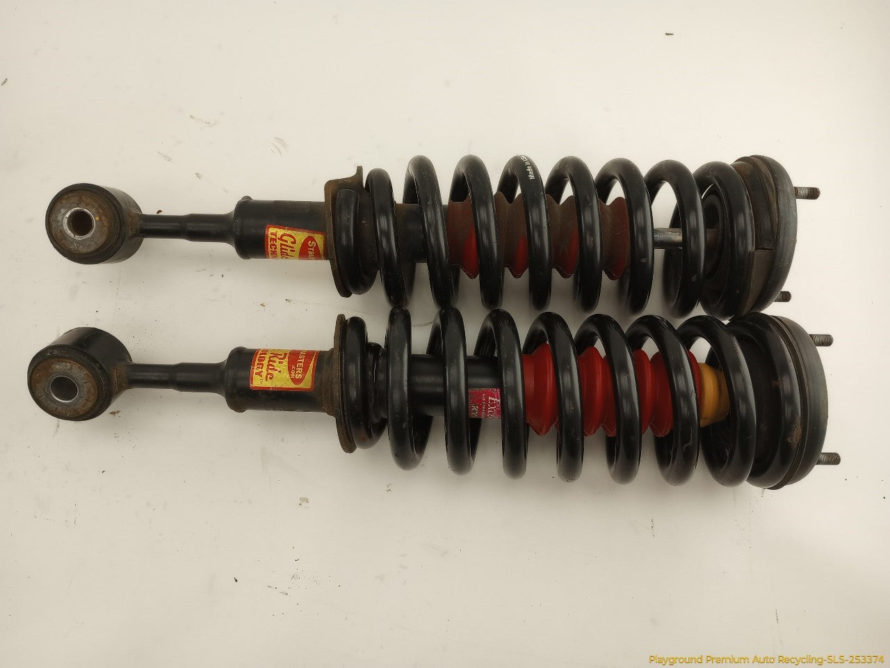 Land Rover LR3 Set Of 4 Aftermarket Struts