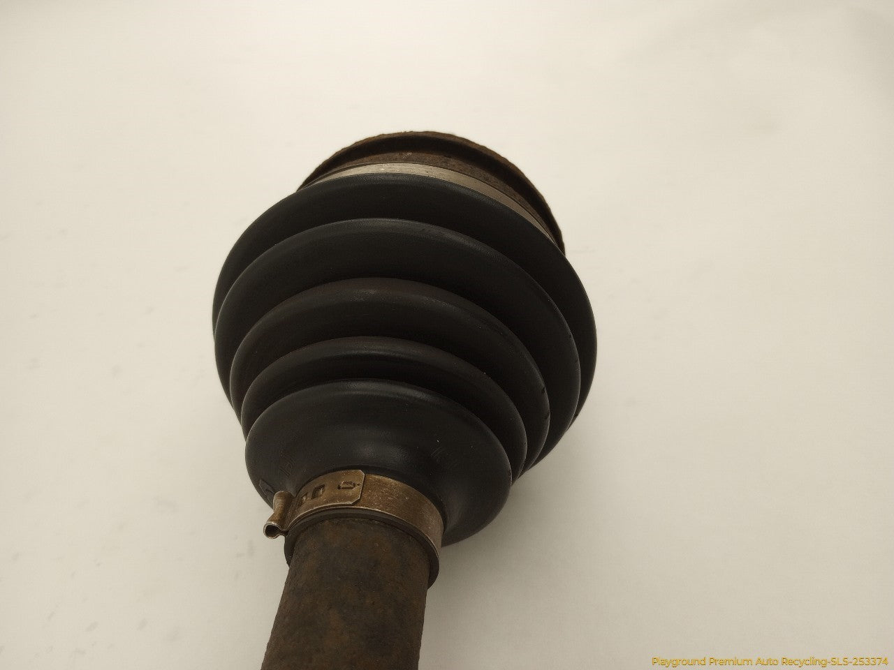 Land Rover LR3 Passenger Right Rear Axle Drive Shaft