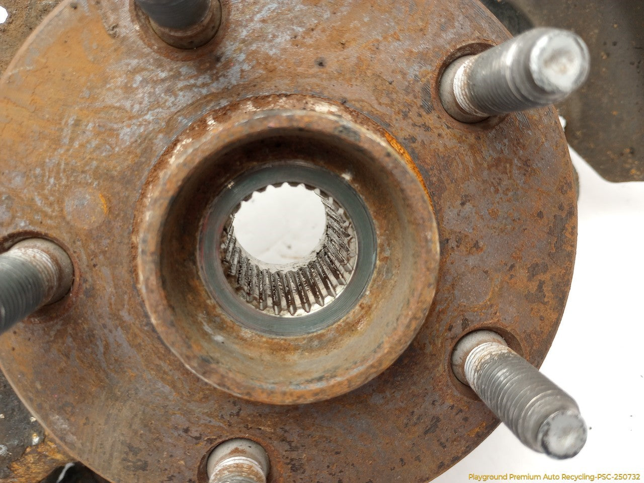 Toyota Celica Passenger Right Front Spindle Knuckle Hub