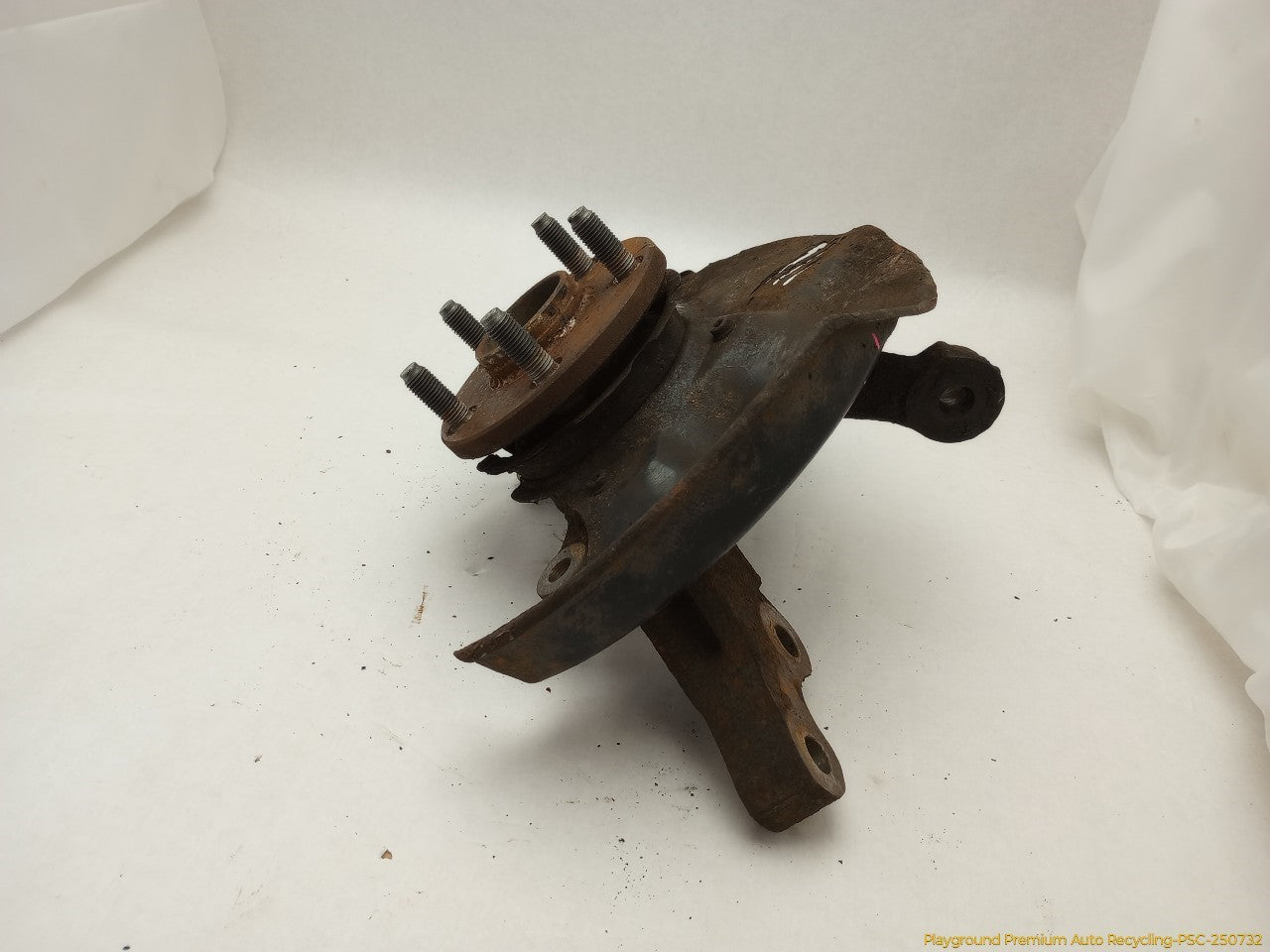 Toyota Celica Passenger Right Front Spindle Knuckle Hub
