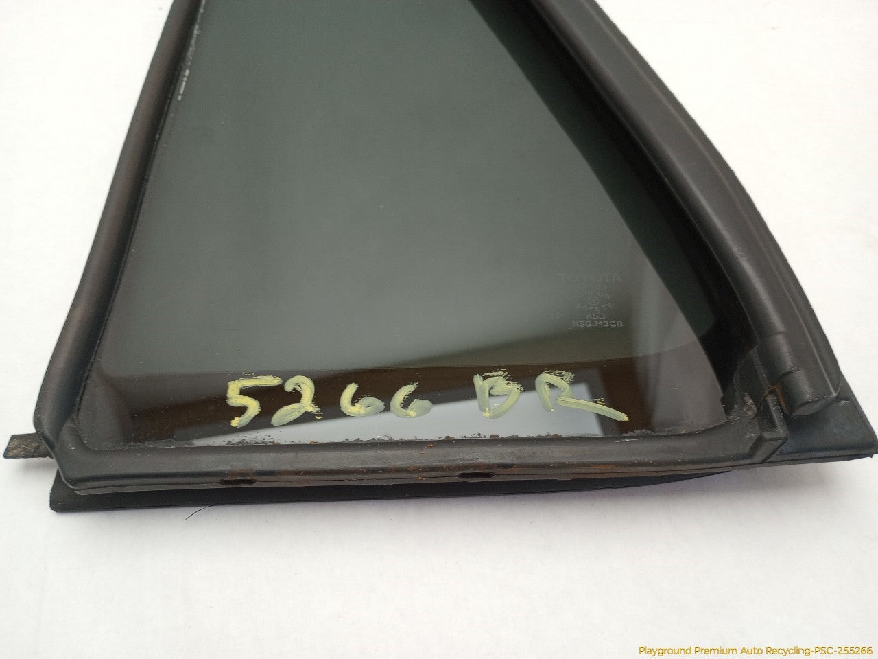 Toyota 4Runner Passenger Right Rear Door Vent Glass