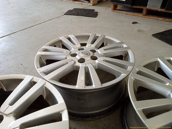 Land Rover LR4 Set Of 4 Wheel Rims 14 Spoke