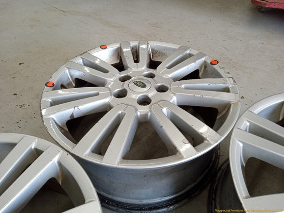 Land Rover LR4 Set Of 4 Wheel Rims 14 Spoke