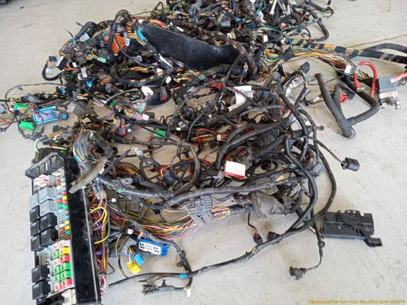 Land Rover LR3 Vehicle Wire Harness