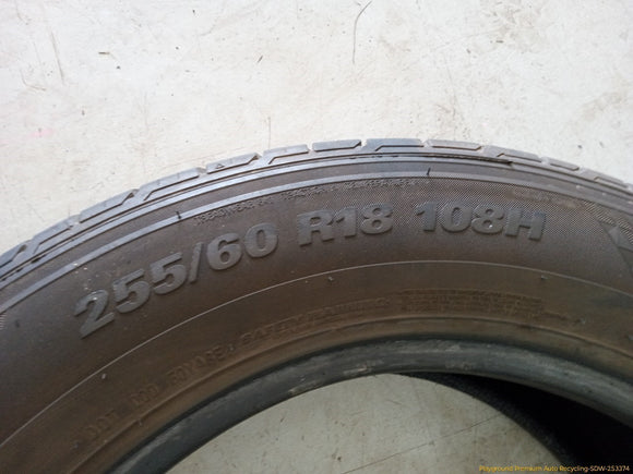 Land Rover LR3 Single Tire Crugen Kumnho Tire 255/60 R18 Thread Depth 10/32