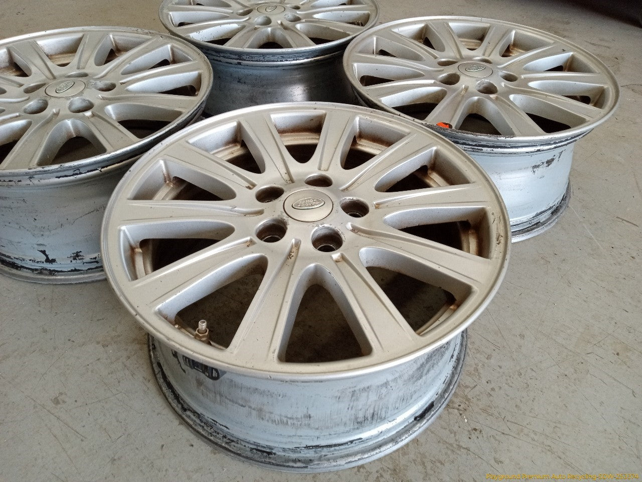 Land Rover LR3 Set Of 4 Wheel Rims 10 Spoke