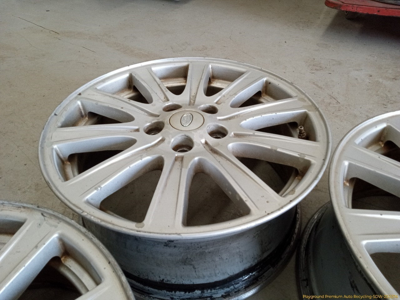 Land Rover LR3 Set Of 4 Wheel Rims 10 Spoke