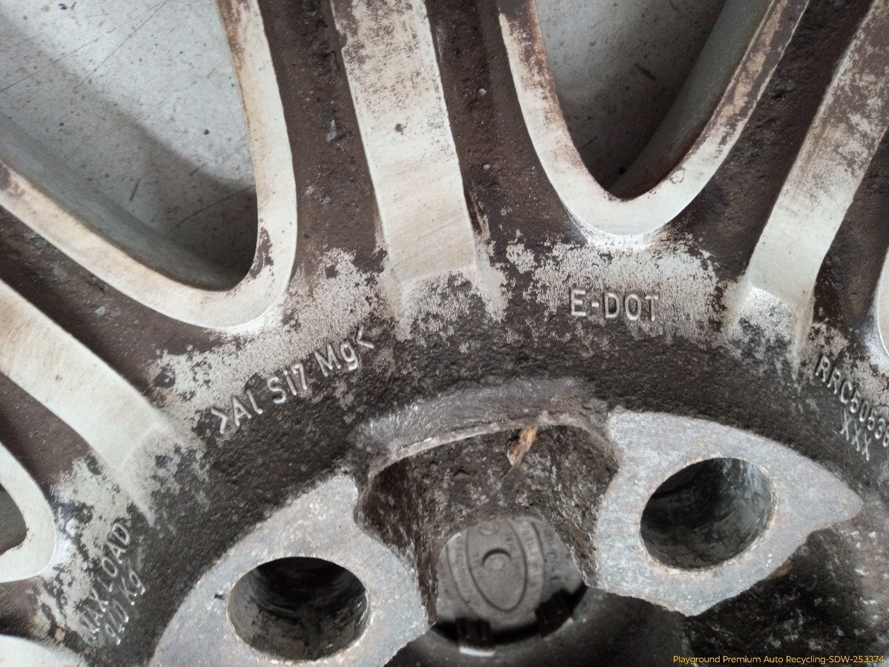 Land Rover LR3 Set Of 4 Wheel Rims 10 Spoke