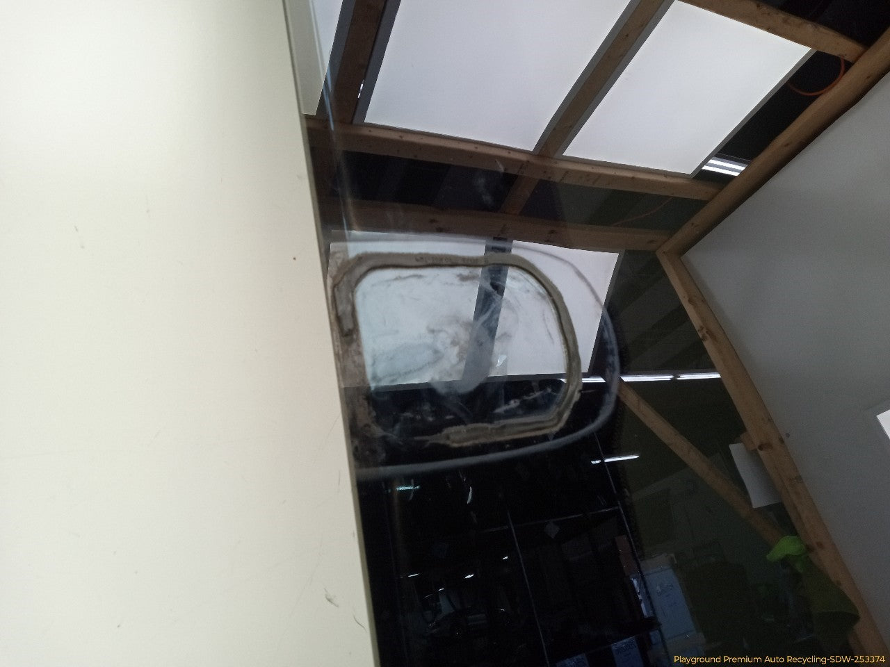Land Rover LR3 Sunroof Glass