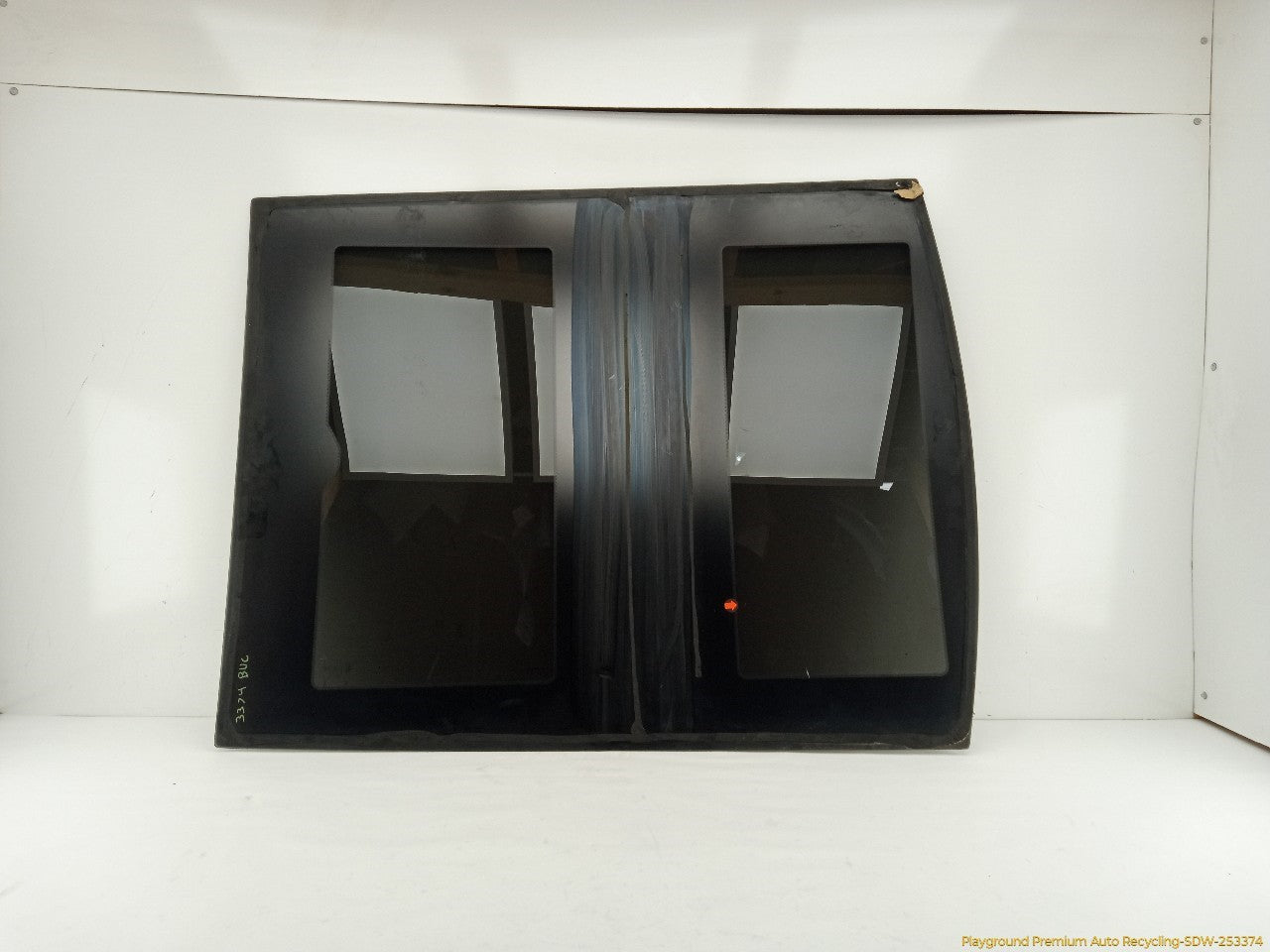 Land Rover LR3 Sunroof Glass