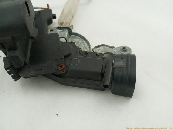 Toyota 4Runner Passenger Right Front Door Lock Actuator