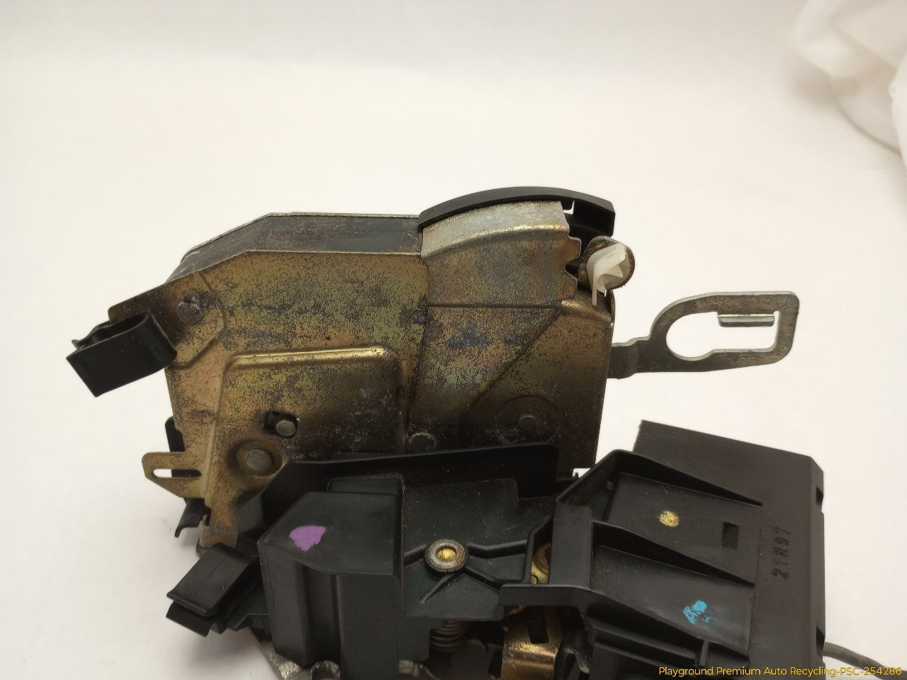 BMW 318ti Passenger Right Front Door Lock Actuator