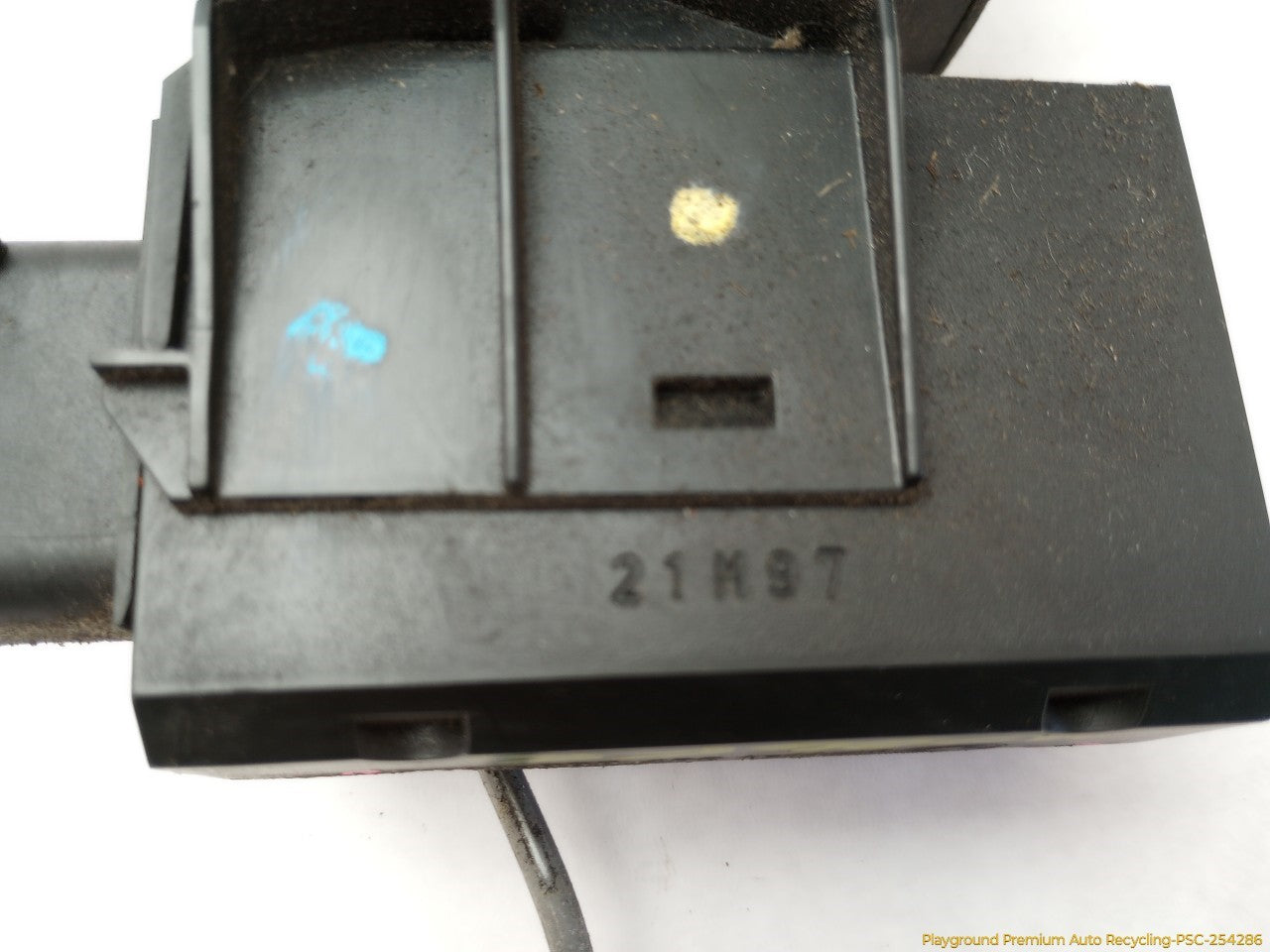 BMW 318ti Passenger Right Front Door Lock Actuator