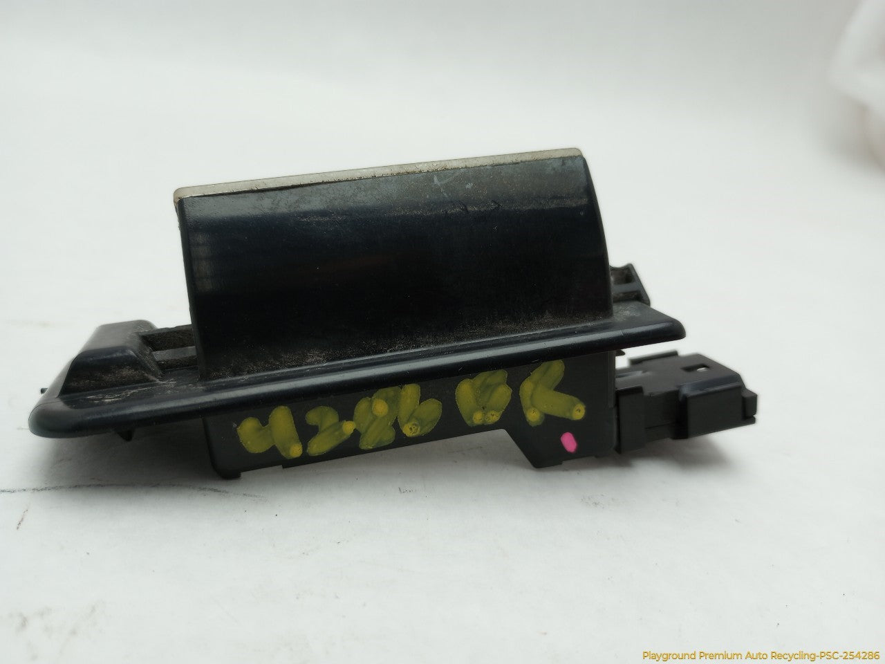 BMW 318ti Pair Of Rear License Plate Lamps