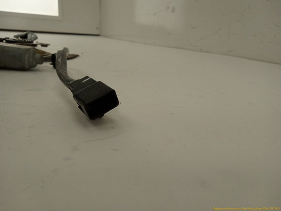 Toyota 4Runner Driver Left Front Door Window Regulator