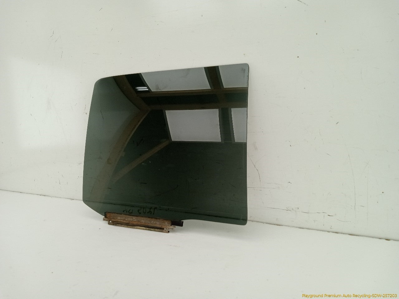 Toyota 4Runner Passenger Right Rear Door Window Glass - 0
