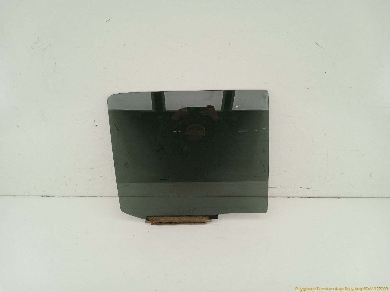 Toyota 4Runner Passenger Right Rear Door Window Glass
