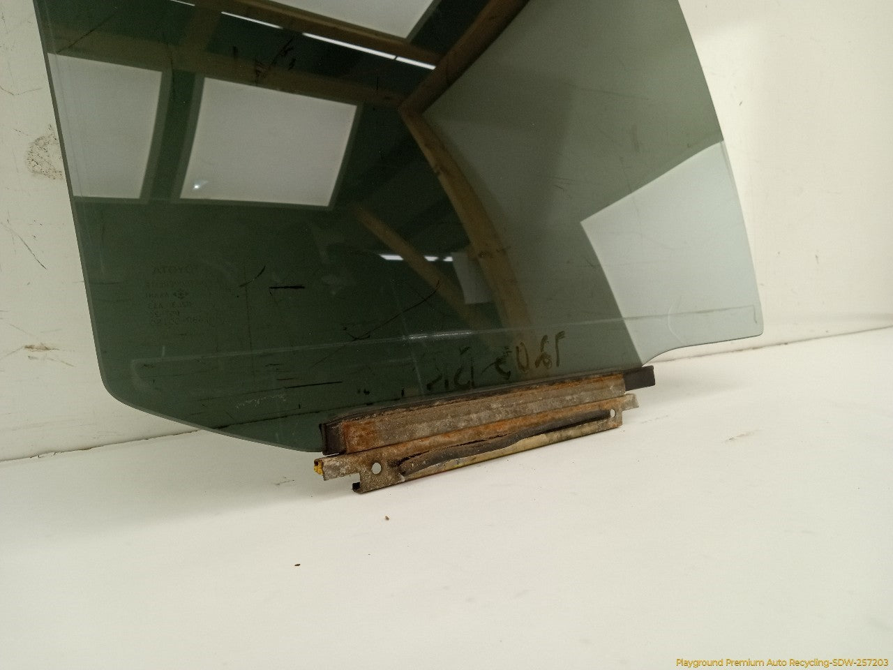 Toyota 4Runner Passenger Right Rear Door Window Glass
