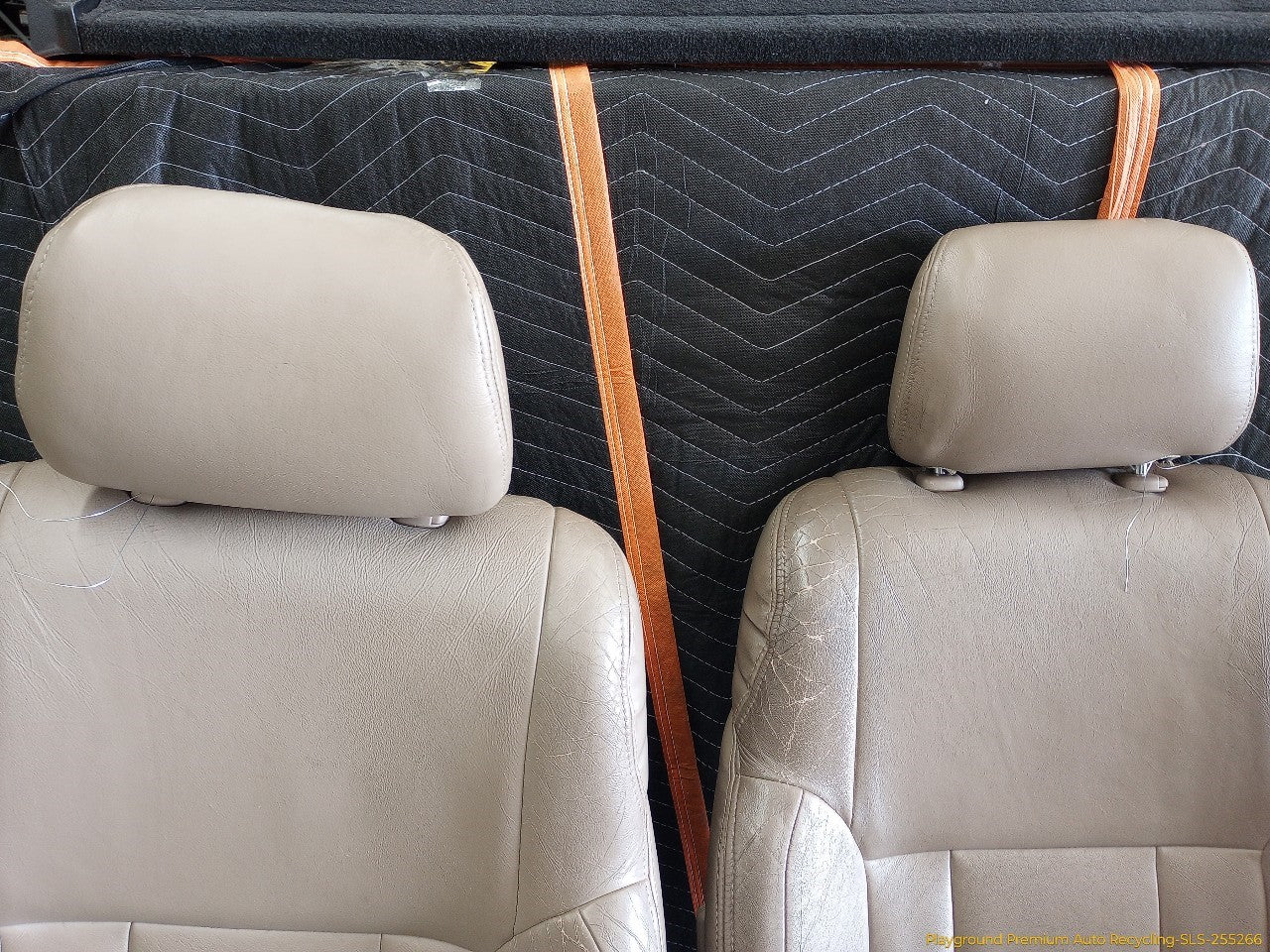 Toyota 4Runner Pair Of Front Seats - 0
