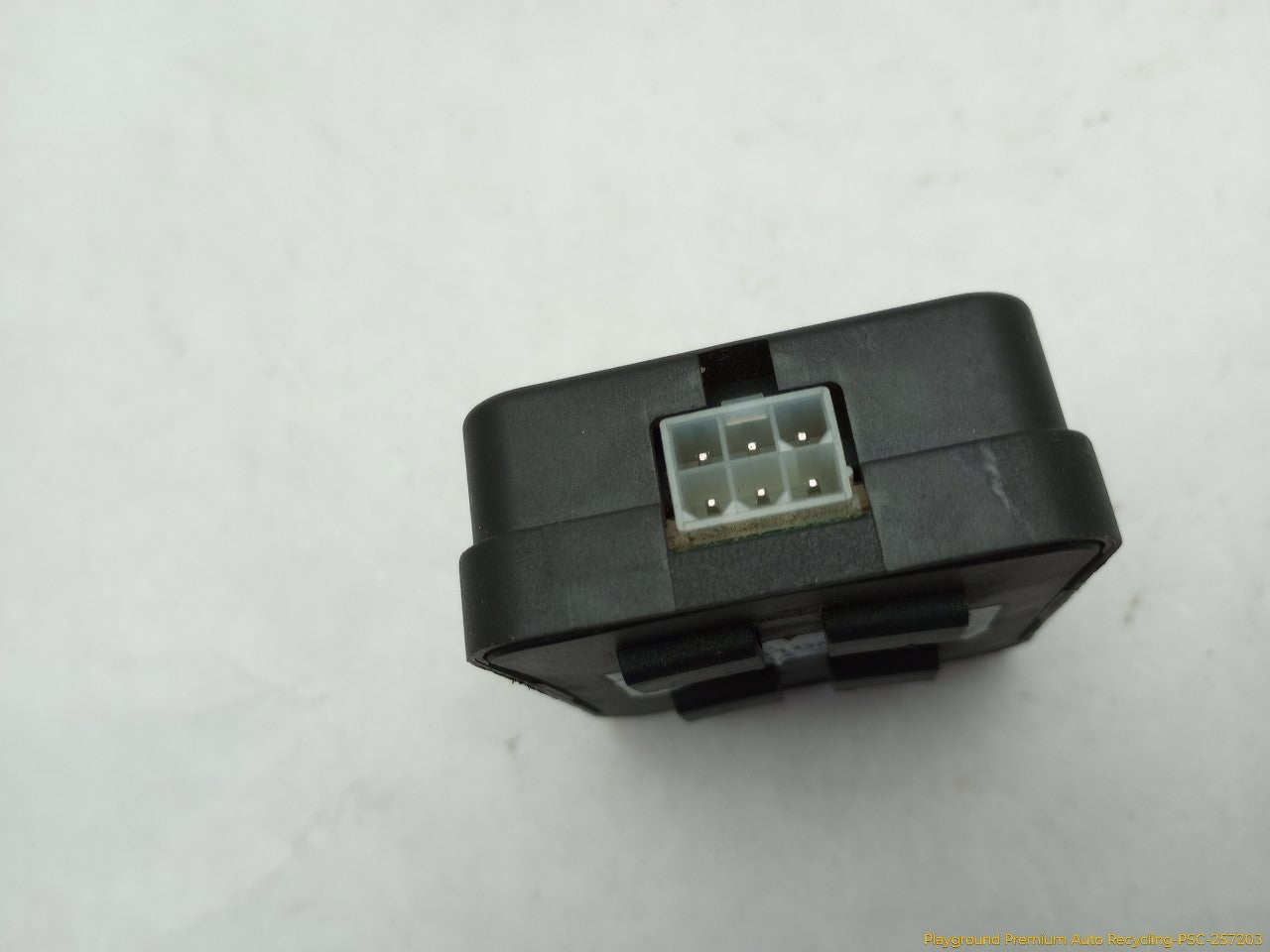 Toyota 4Runner ECU Glass Breakage Sensor Module