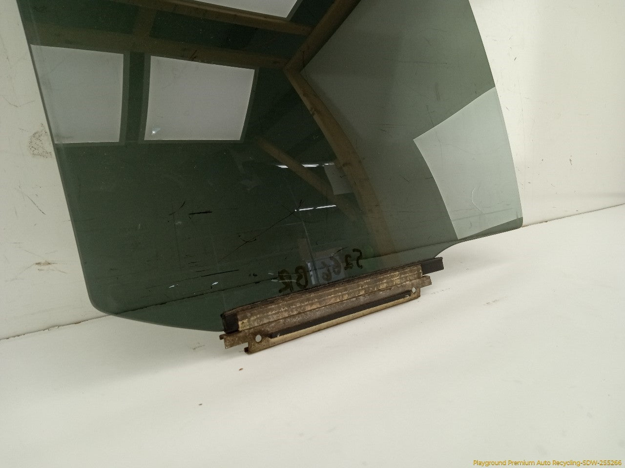 Toyota 4Runner Passenger Right Rear Door Window Glass