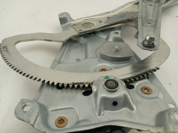 BMW 318ti Driver Left Front Door Window Regulator