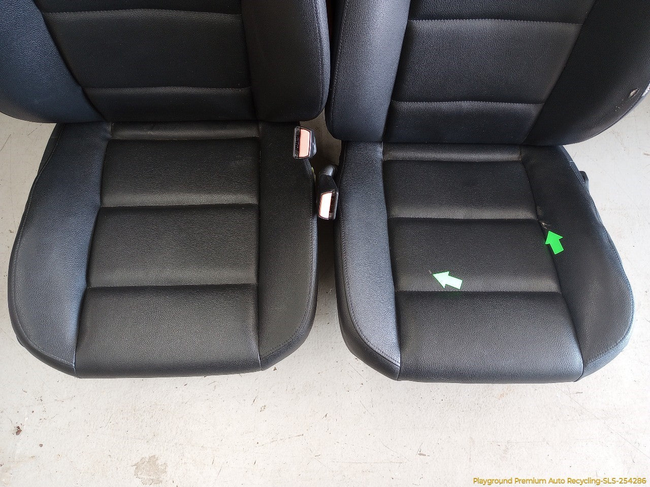 BMW 318ti Pair Of Front Seats
