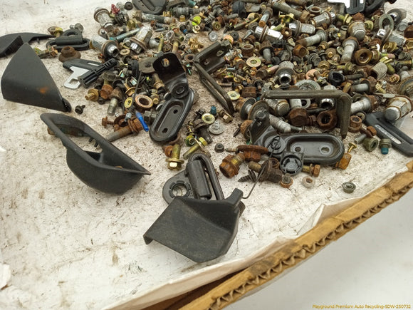 Toyota Celica Dismantling Hardware Fasteners Bolts & Nuts