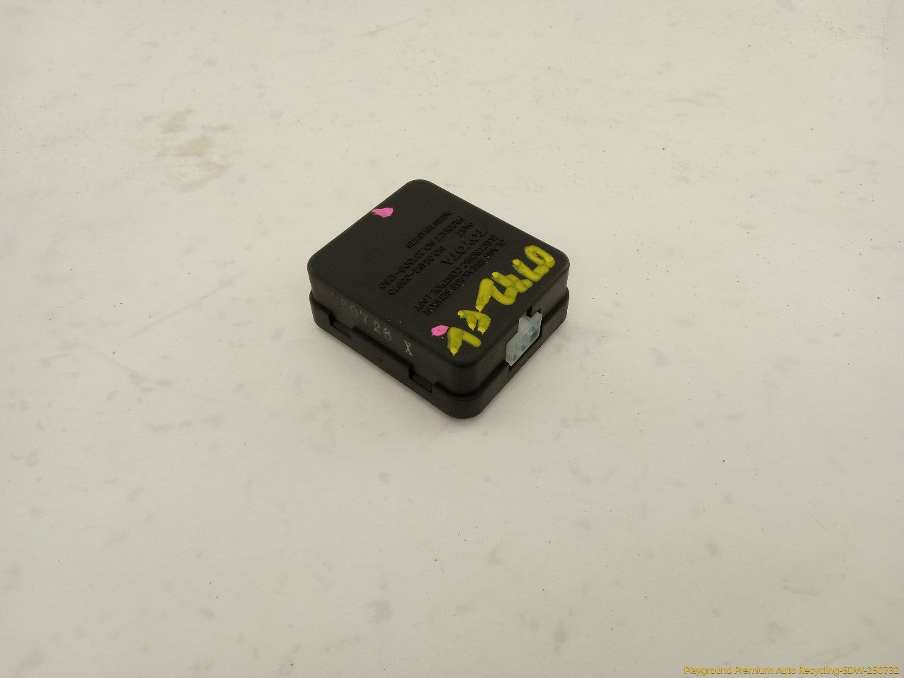 Toyota Celica ECU Glass Breakage Sensor Module