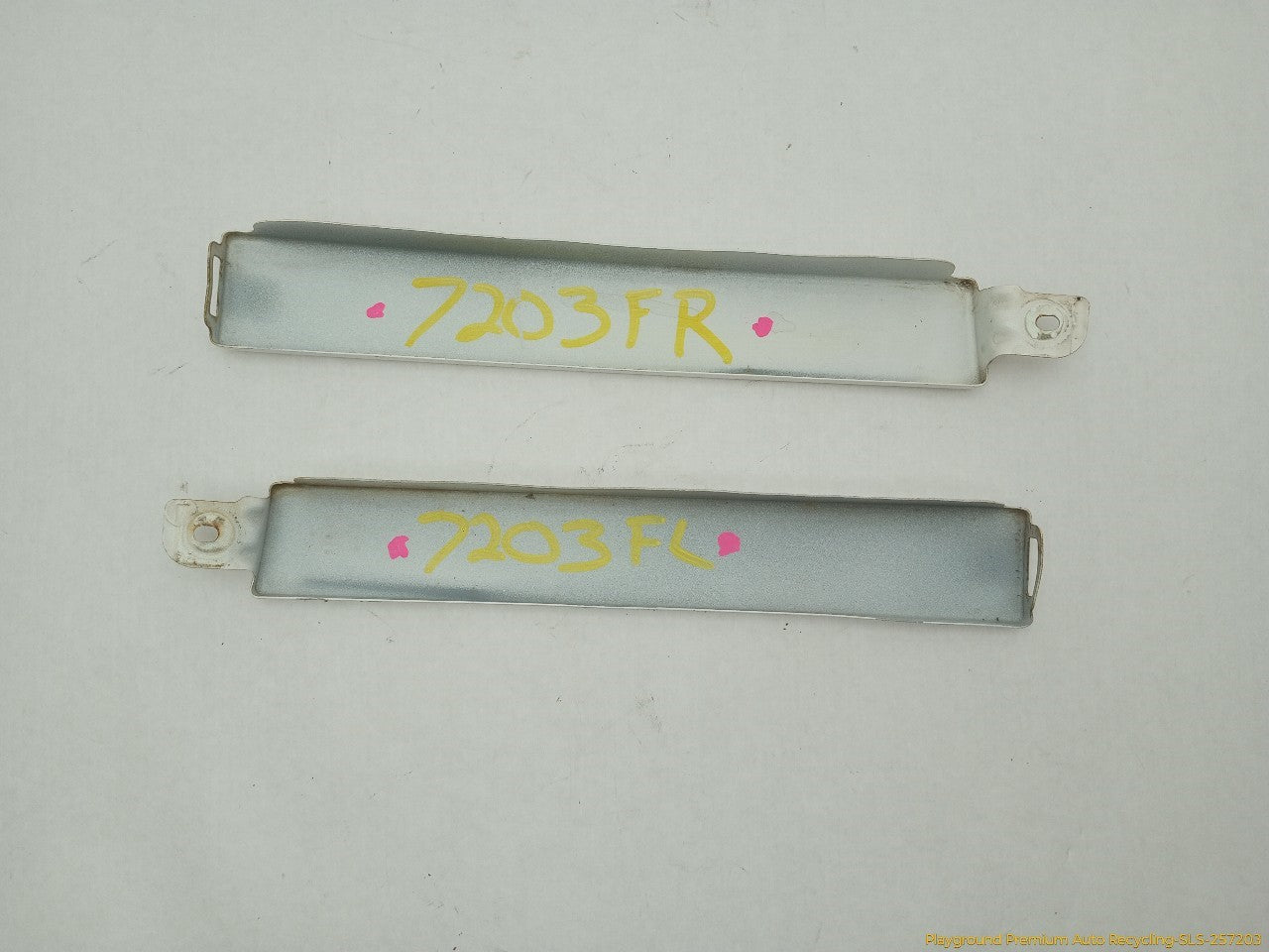 Toyota 4Runner Pair Of Headlamp Fillers - 0