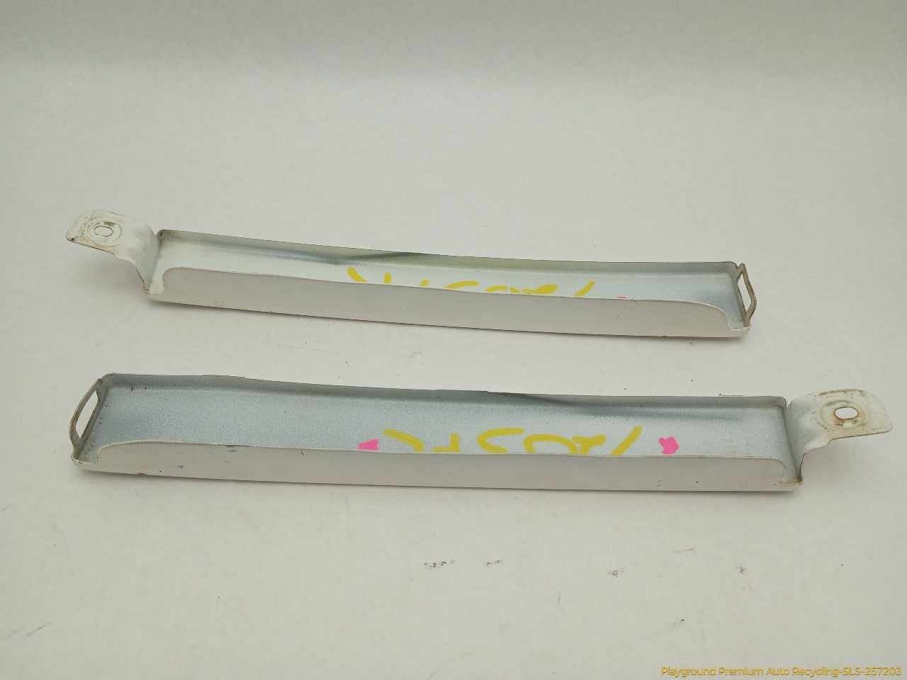 Toyota 4Runner Pair Of Headlamp Fillers