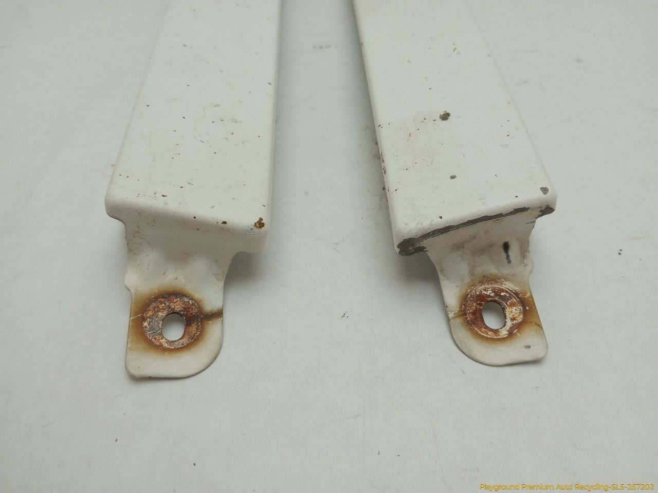 Toyota 4Runner Pair Of Headlamp Fillers