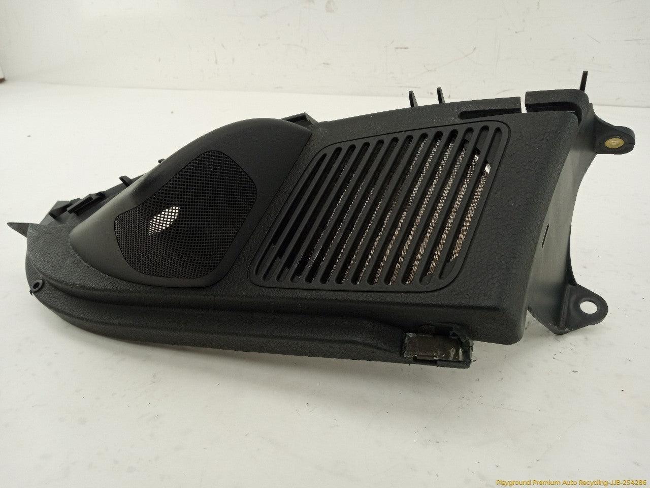 BMW 318ti Pair Of Rear Speaker Cover Trim - 0